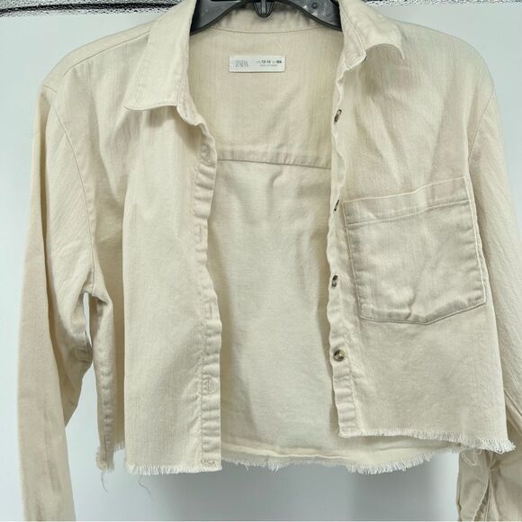 ZARA Girl’s Cream Button Front Denim Frayed Hem Cropped Top Size 13/14 - Picture 2 of 12